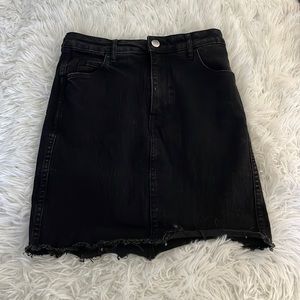 H&M black denim skirt